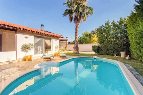 Azure waters meet endless blue skies

