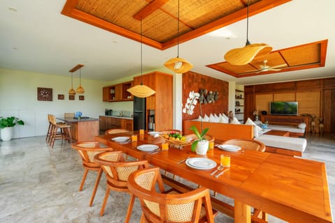 Villa, 4 Bedrooms, Private Pool | Dining room