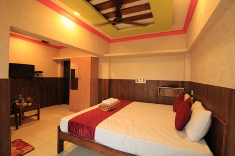 Standard Room | Egyptian cotton sheets, premium bedding, free WiFi, bed sheets