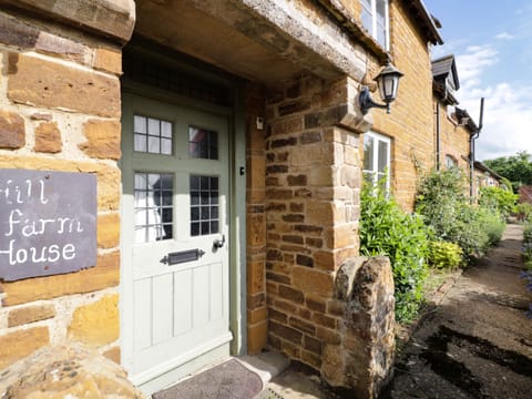 Cottage | Interior
