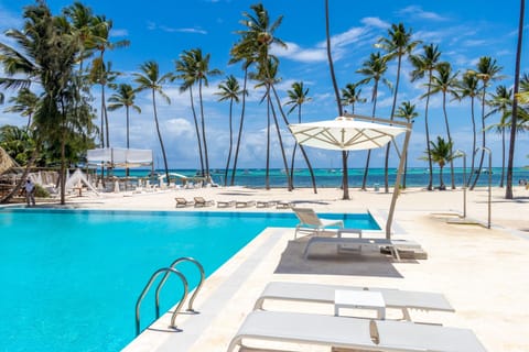 Modern 3-bedroom apartment with a perfect location for your holiday