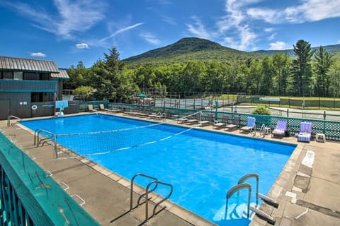 Lincoln Vacation Rental | 960 Sq Ft | 2BR | 2BA | Stairs Required