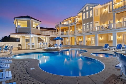 Private Pool Area