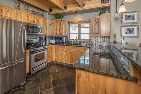 Make a home-cooked meal in the kitchen | Main Level