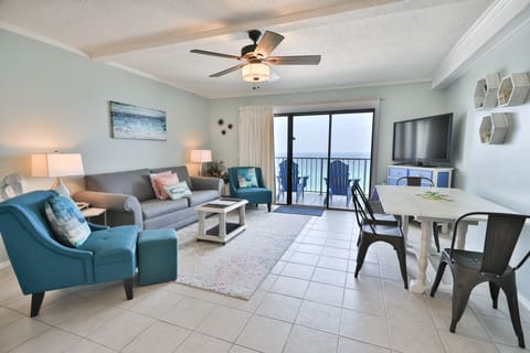 Gulf front living room.