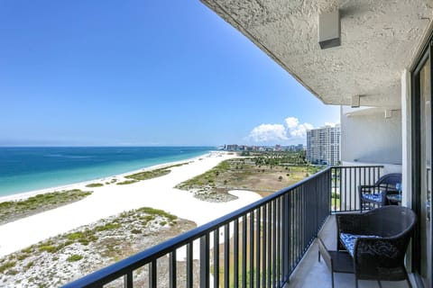 Sweeping Views from Sand Key Beach all the way to Clearwater Beach!