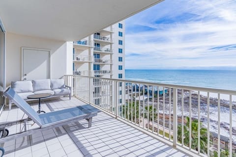 Beach Club 806A Balcony
