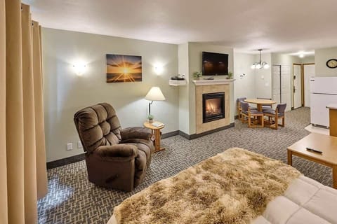 Lots of room to sit and relax