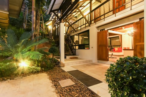 Family House, 2 Bedrooms, Kitchen, Courtyard Area | Terrace/patio