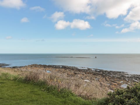 Cottage | Beach | Beach nearby