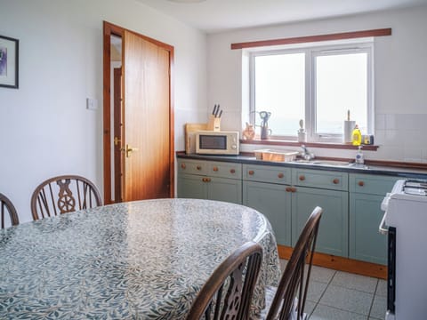 Kitchen/diner | The Nicolson House, Lemreway