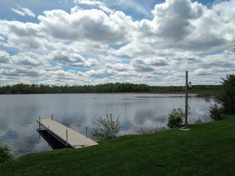 Experience the perfect lakefront escape in Wisconsin!