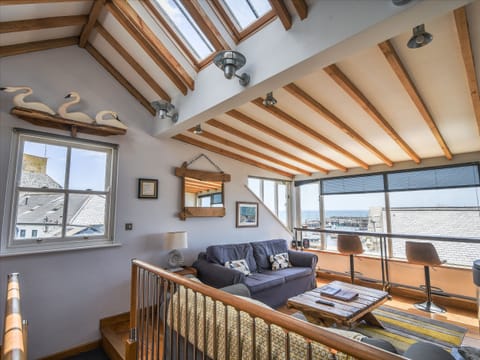 Cottage | Living area | DVD player