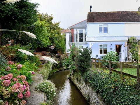 Cottage | Front of property