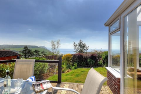 Cottage | Balcony