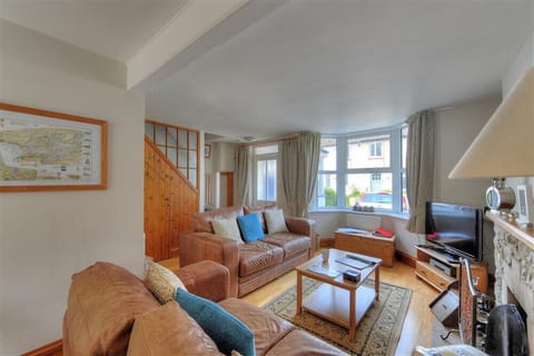 Cottage | Living room | DVD player