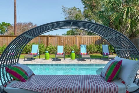 Breeze's private pool is ready to create amazing Instagram moments for you!