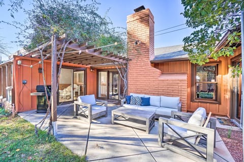 Sedona Vacation Rental | 2BR | 1.5BA | 1,665 Sq Ft | Step-Free Access