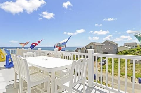 Spectacular Views From the Deck