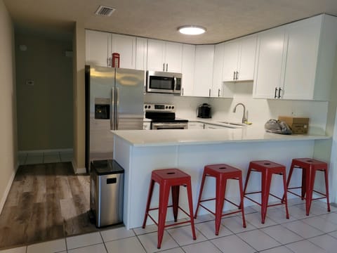 Fully equipped kitchen