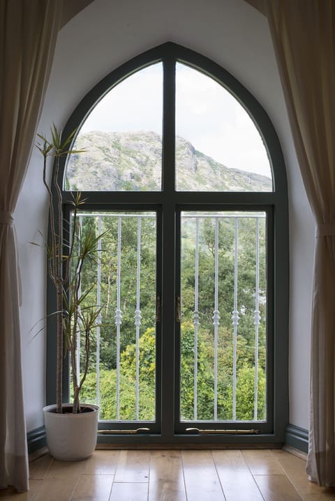 Chapel Bank House Coniston lake district mountain view
