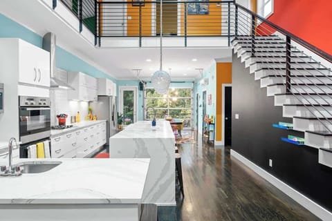 Open Kitchen into dining room.