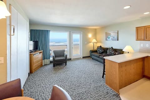 Welcome to 206, Peanut Butter & Jellyfish