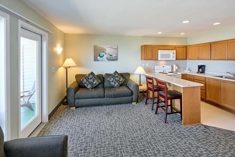 Lots of room to sit and relax