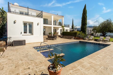 Holiday Home Swimming Pool