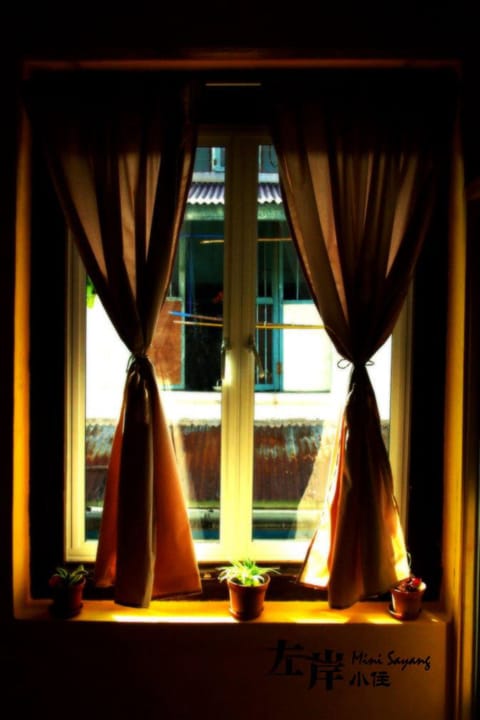 Vacation Home, Double Storey (3 Queen Beds and 1 Single) | Bathroom | Shower, towels