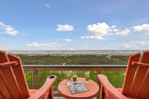 Enjoy the sea breeze and amazing views with your favorite drink