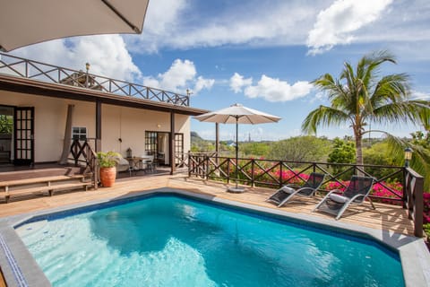 Pool area