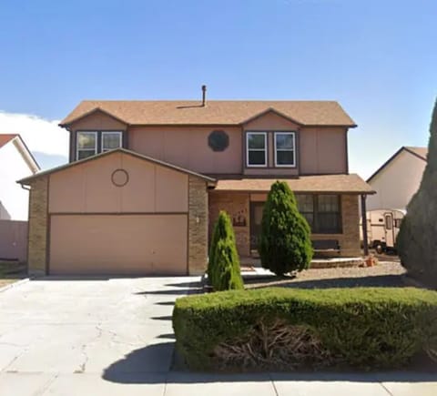 Beautiful 3 bedroom house in Southwest Colorado Springs