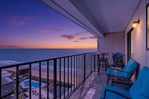 Condo, 2 Bedrooms, Balcony, Ocean View (Renaissance Tower 2113) | Balcony
