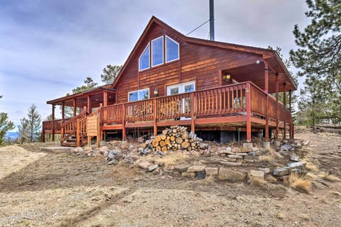 Jefferson Vacation Rental | 3BR | 2.5BA | Stairs Required for Access