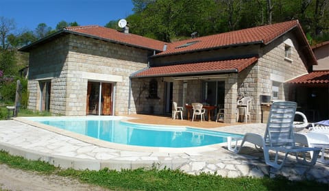 bfe3c0d7-4f53-4476-8113-155d27dcb2bd