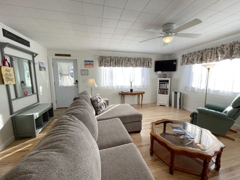 Living Room (1)