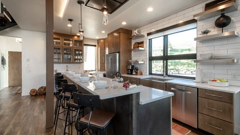 Kitchen Island with seating