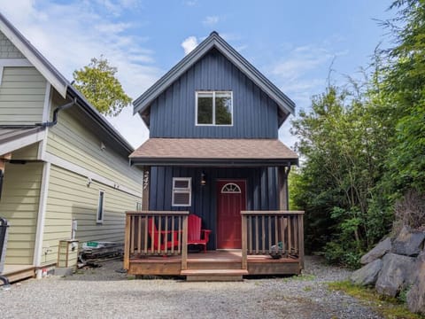 Welcome to your west coast home base.