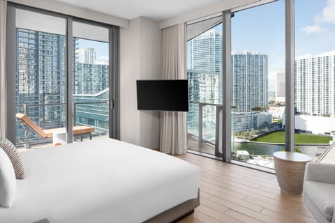 Two Bedroom Corner Residence Suite | Premium bedding, minibar, in-room safe, blackout drapes