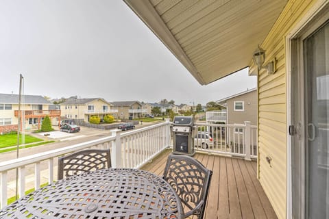 Brigantine Vacation Rental | 3BR | 1.5BA | Stairs Required | 1,025 Sq Ft