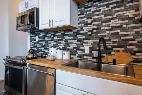 Our kitchen comes fully loaded.  

Please feel free to request items to help enjoy your stay.