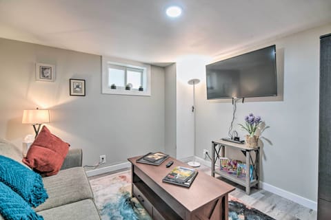 Longmont Vacation Rental | 1BR | 1BA | 806 Sq Ft | Access Only By Stairs