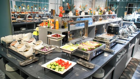Daily buffet breakfast for a fee
