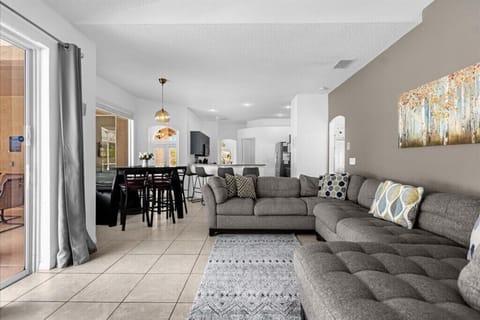 2334 Chadwick Circle (3).jpg