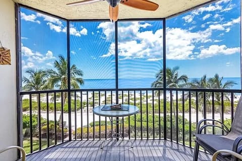 Gulf Front views from screened-in lanai