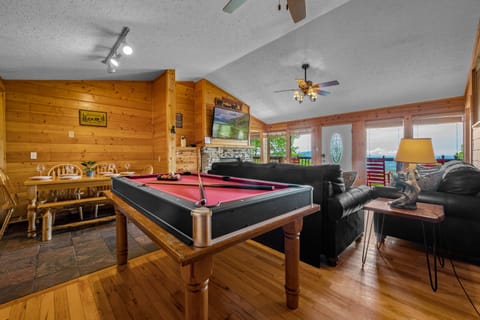 Open concept area where you can spread out and enjoy the cabin.