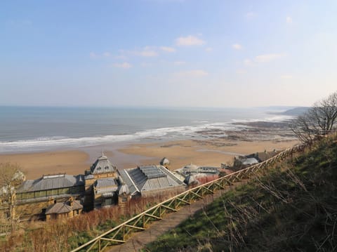 Cottage | Beach