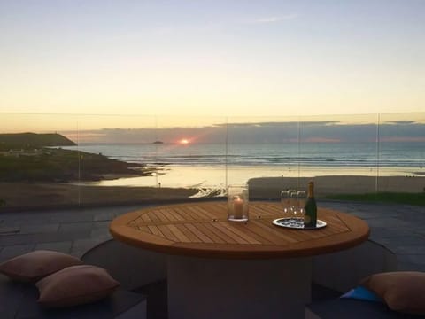 Cottage | Outdoor dining