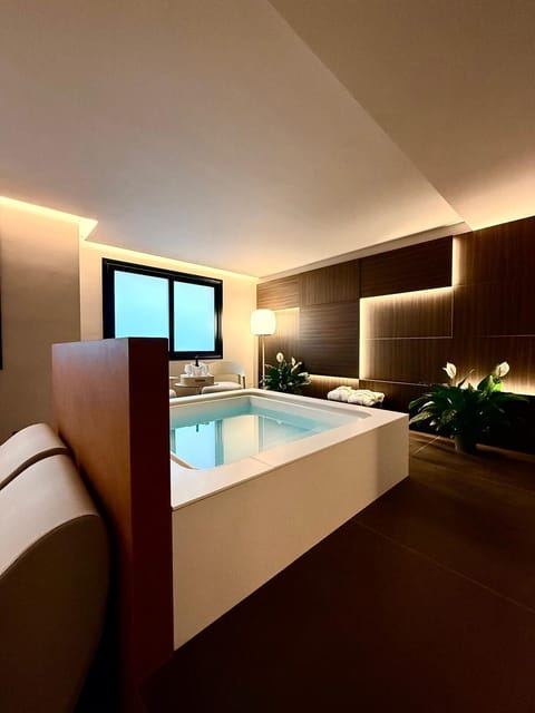 Deep-tissue massages, sports massages, massages
